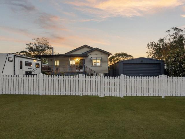 Beautiful character home plus granny flat!