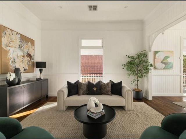 Prestige Ascot Residence – Walk to Racecourse Rd & Top Schools $1,750/week