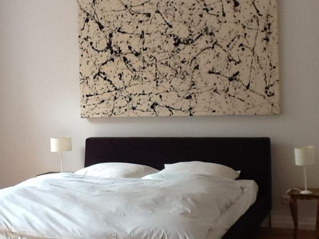 Beautiful, classic pre war apartment in Frankfurt's Holzhausen neighborhood, Frankfurt Amsterdam Apartments for Rent