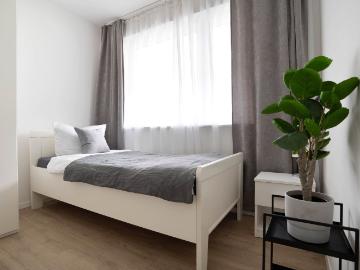 Beautiful & close to the center two bed studios, Dortmund Amsterdam Apartments for Rent