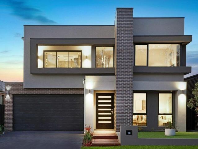 Beautiful Custom Build home with Top Inclusions !