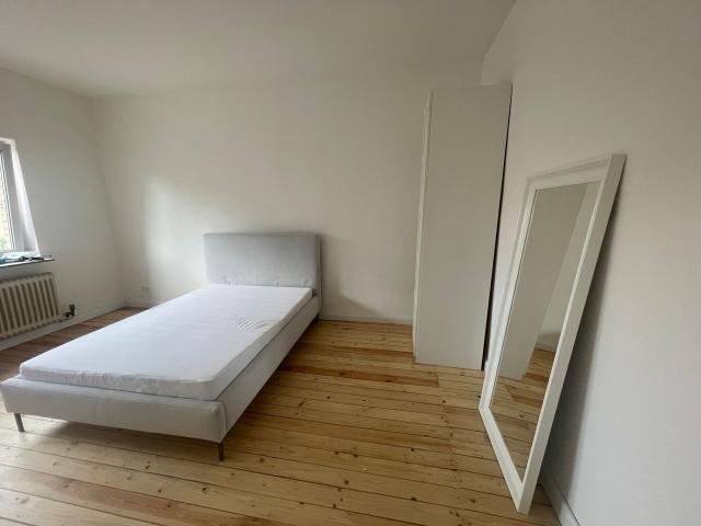 Beautiful and bright home located in Stuttgart, Stuttgart Amsterdam Apartments for Rent