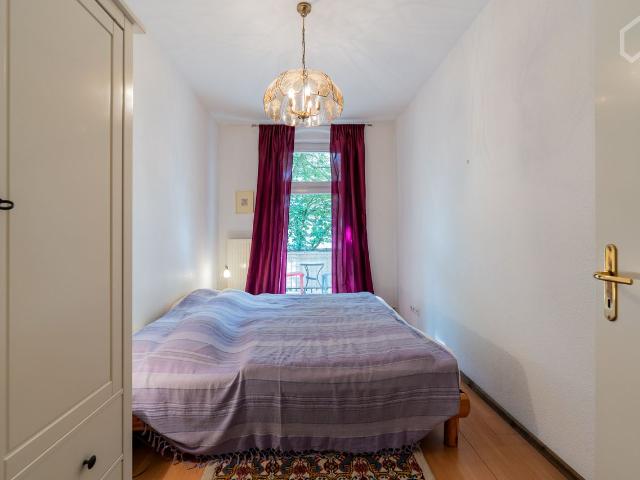 Beautiful and quiet 2 room apartment in an old building with balcony in Mitte, Berlin Amsterdam Apartments for Rent