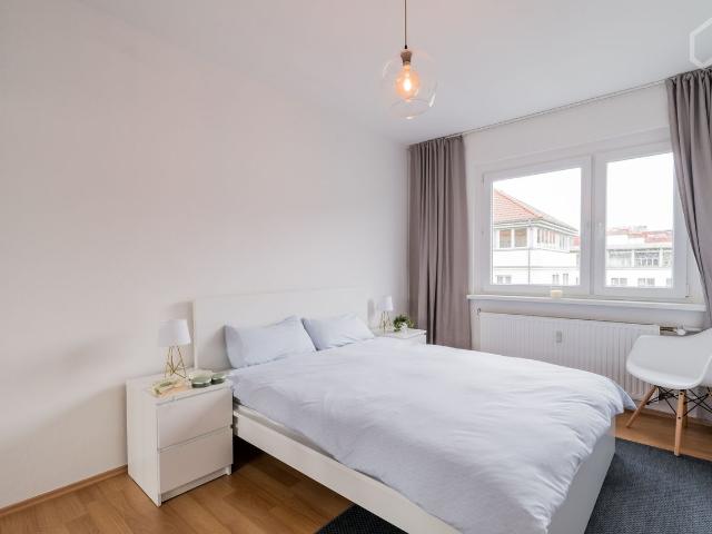 Beautiful and sunny apartment with 2 balconies near Ku'damm, Berlin Amsterdam Apartments for Rent