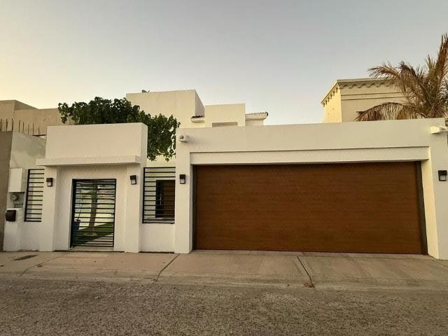 Beautiful and spacious house for rent in Bilbao Residencial Mexicali, B.C. !