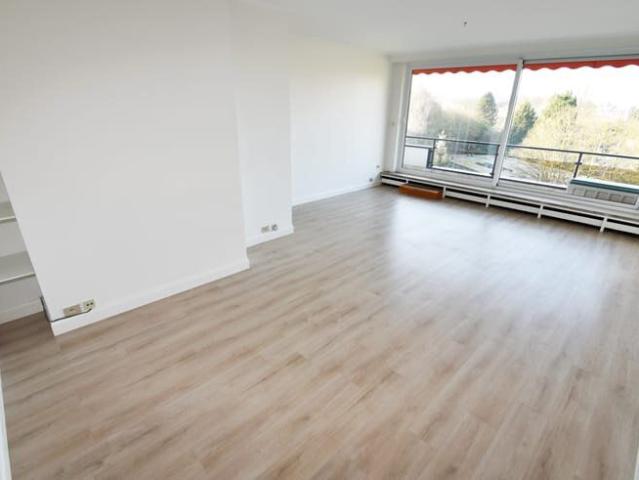 Beautiful apt. 120m² bright •3bdr •Terraces •Garage