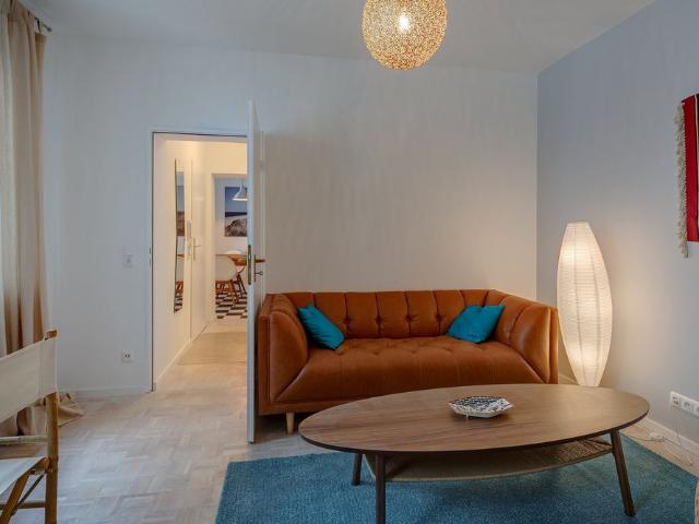 Beautiful apartment for rent located in the rear building