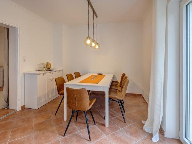 Beautiful apartment for rent with terrace and garden