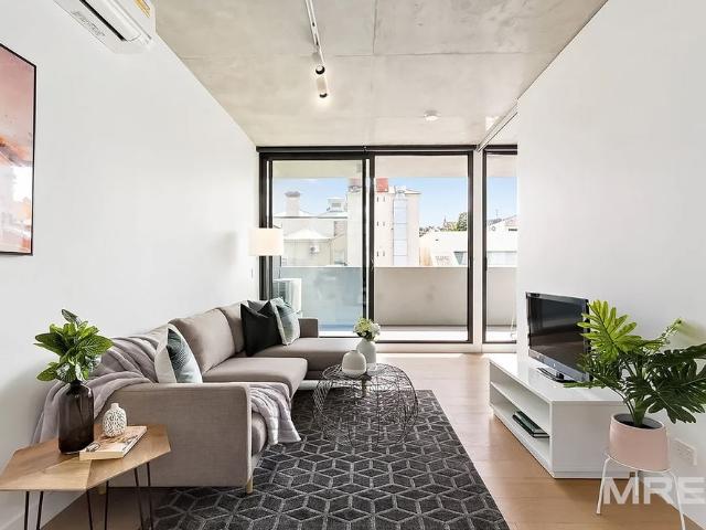 Beautiful apartment in a boutique building