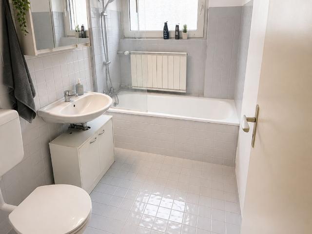 Beautiful apartment in Cologne Lindenthal 01. 31.10, Koln Amsterdam Apartments for Rent