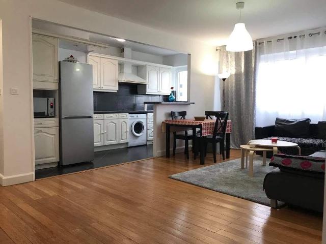 Beautiful apartment in Courbevoie, just 5 minutes from the Grande Arche de La Défense