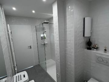 Beautiful Apartment in Düsseldorf Vennhausen Modern and Comfortable Living, Dusseldorf Amsterdam Apartments for Rent