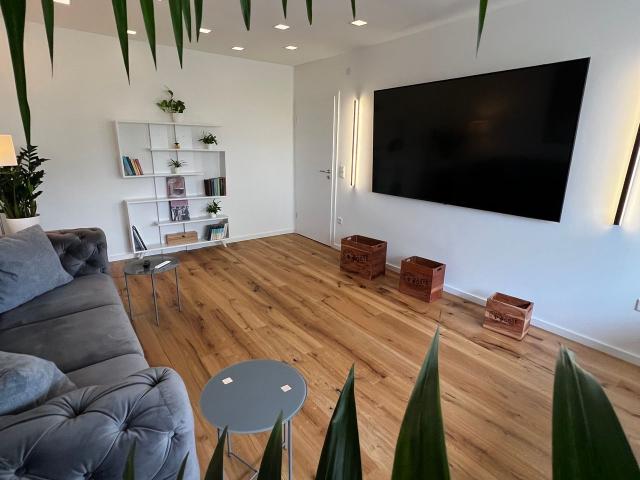 Beautiful Apartment in Düsseldorf Vennhausen Modern and Comfortable Living, Dusseldorf Amsterdam Apartments for Rent