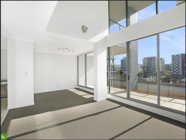 Beautiful Apartment In Excellent Location!