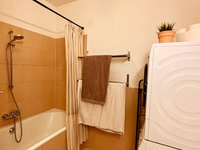 Beautiful Apartment in Hamburg Mitte: 3 Month Sublet Nov–Jan