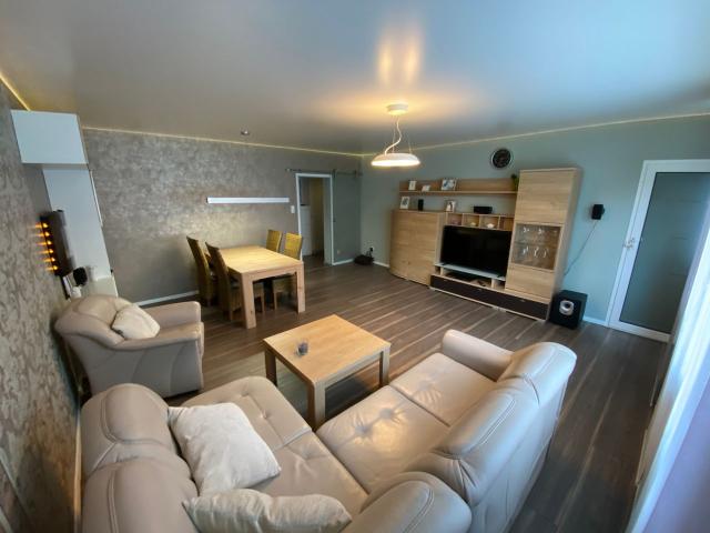 Beautiful Apartment in the Center of Opladen, Leverkusen. 5 min. walk to the train to reach Cologne and/or Düsseldorf. Ground floor Leverkusen Amsterdam Apartments for Rent