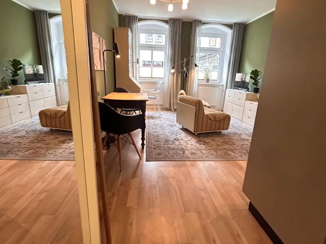 Beautiful apartment in the heart of Dresden’s Neustadt district, located in a quiet inner courtyard, Dresden Amsterdam Apartments for Rent
