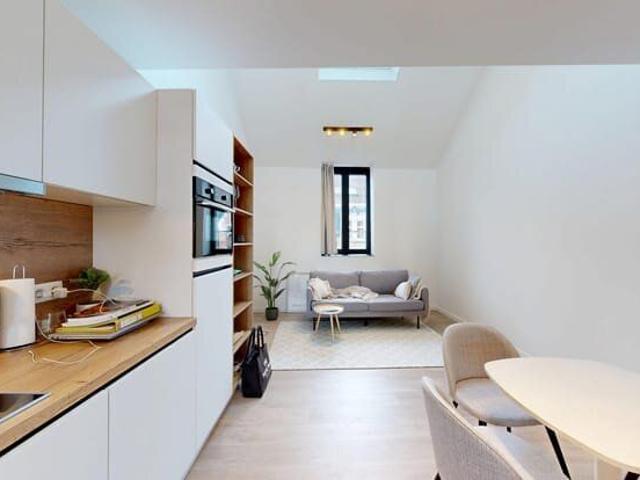 Beautiful apartment with terrace and 1 bedroom in residence