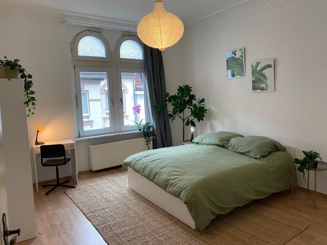 Beautiful, big flat, 10min walk from train station Wuppertal, Wuppertal Amsterdam Apartments for Rent