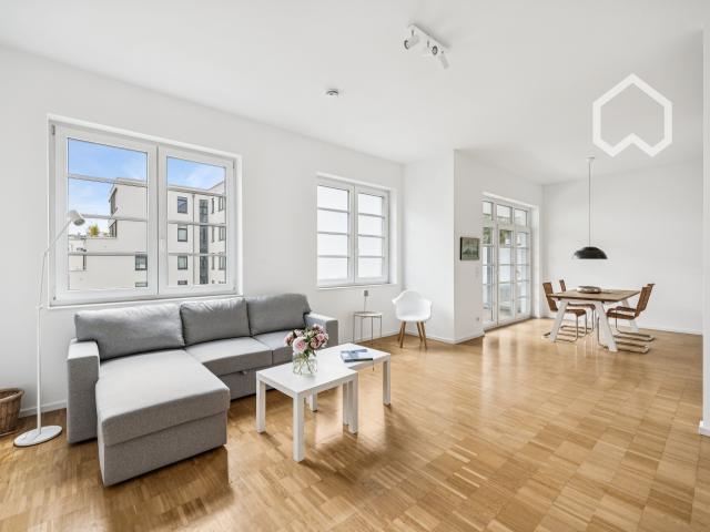beautiful, bright, modern 3 room apartment