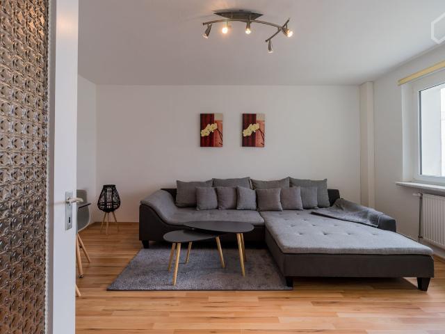 Beautiful bright apartment with balcony, Berlin Amsterdam Apartments for Rent