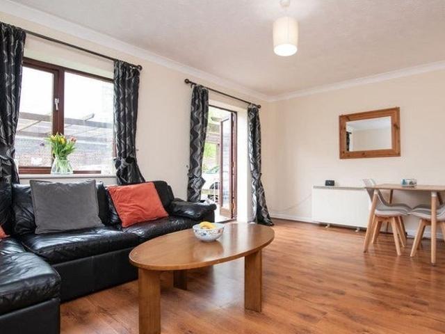 Beautiful Bright Apartment Iconic Location
