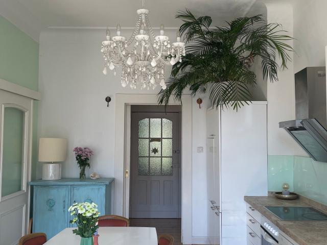 Beautiful bright apartment in Oberkassel