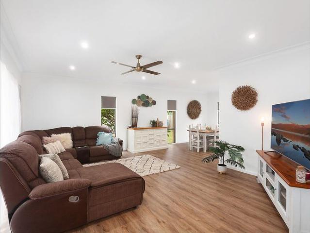 Beautiful & Bright Family Home
