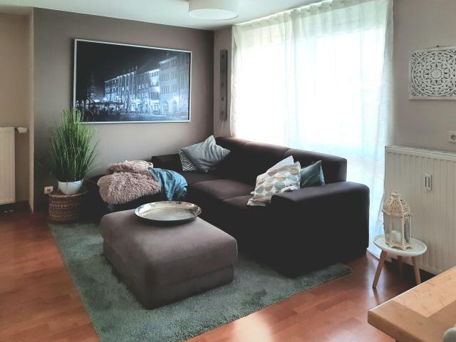 Beautiful, bright penthouse apartment with 2 balconies in Freiburg Rieselfeld, tram connection