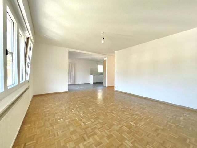 Beautiful bright 3.5 room apartment with balcony