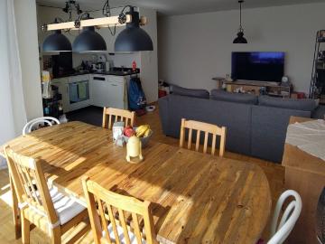 Beautiful bright 3.5 room apartment on the 4th and last floor with elevator