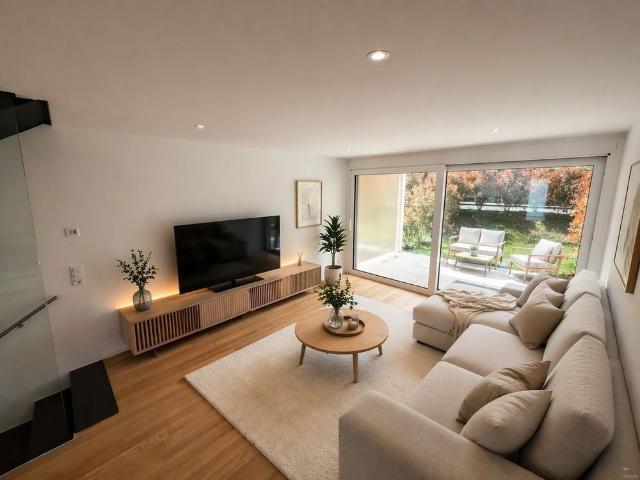 Beautiful bright 4.5 room triplex with terrace in Porrentruy