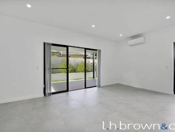 Beautiful garden flat