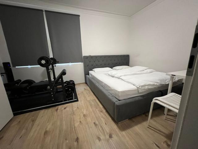 Beautiful & great studio in Stuttgart, Stuttgart Amsterdam Apartments for Rent