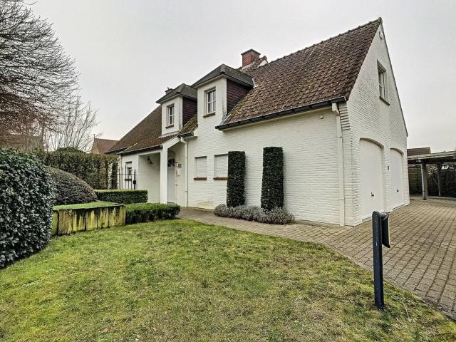 Beautiful detached house for rent near the center of Waregem