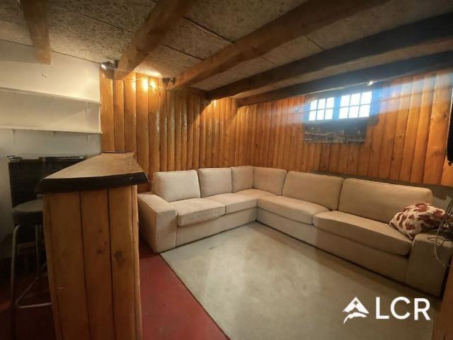 Beautiful detached house with 6 rooms / 4 bedrooms / 2 bathrooms / 3 parking spaces / electric charging station