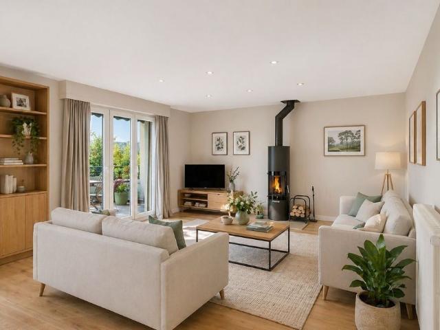 Beautiful detached villa with vegetable garden and fruit trees