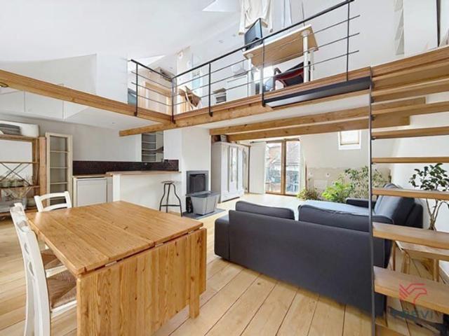 Beautiful duplex of ±70m² with terrace of ±10m²