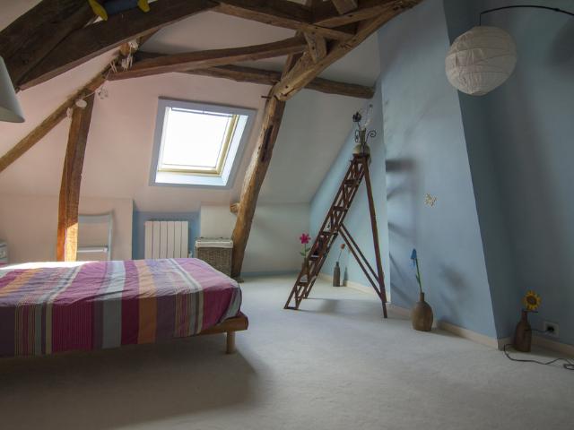Beautiful duplex 15 kilometers south of Paris