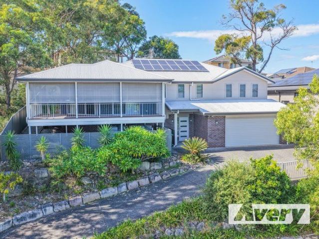 Beautiful Four Bedroom Home with Views to The West