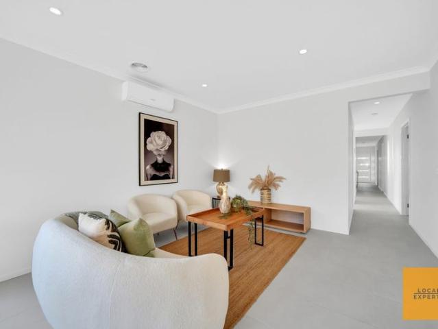 BEAUTIFUL FAMILY HOME