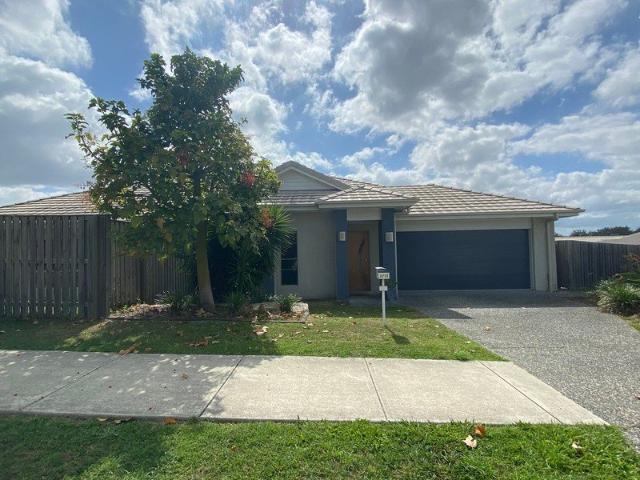 Beautiful Family Home Convenient Location
