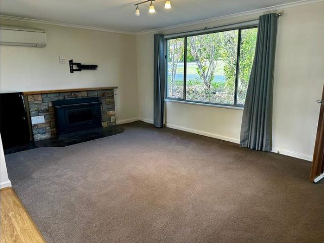 Beautiful family home, close to golf course