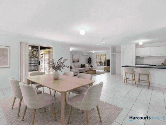 Beautiful Family Home by the Sea!