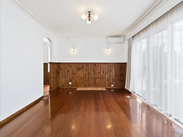 Beautiful family home in a convenient location