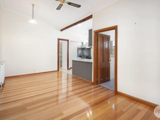 BEAUTIFUL FAMILY HOME IN PRIME CENTRAL LOCATION.