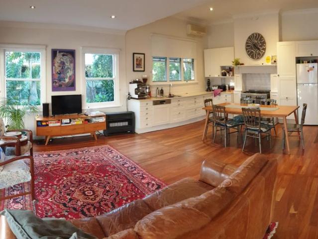 Beautiful Family Home in Prime Woodbridge Location