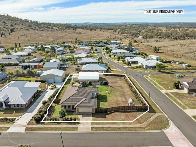 Beautiful Family Home on 2,024m² Block + Huge Shed + Carport!