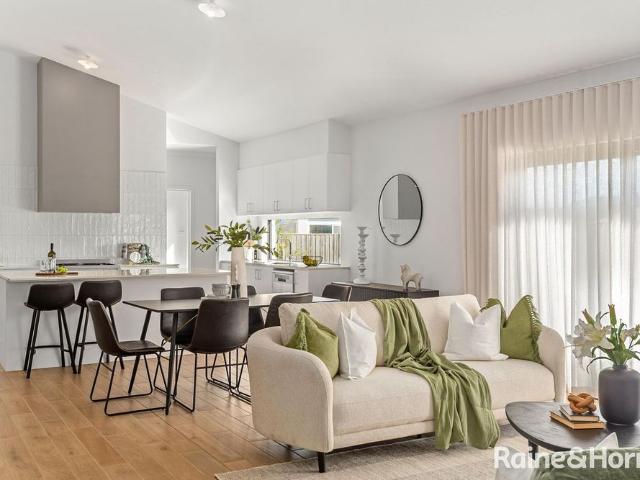 Beautiful Family Home Now Offering A 12 month Lease