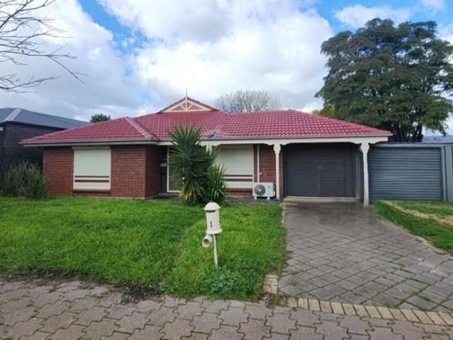 Beautiful family home with 4 Bedroom 2 Bathroom for Rent in Hillcrest